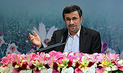 Photo of Ahmadinejad Terms Expansion of Relations with Africa “Iran’s Principled Policy”
