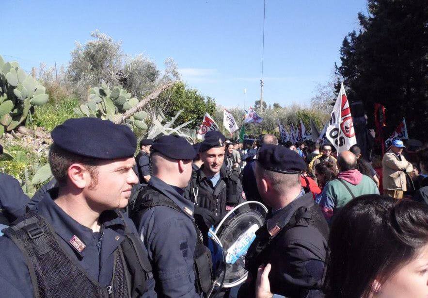 Photo of Muos. Il ministero della Difesa americano condanna la protesta in Sicilia