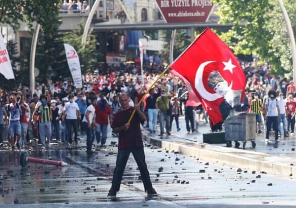 Photo of Riesplode la protesta ad Istanbul