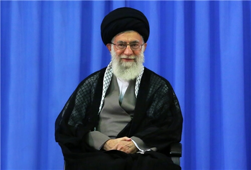 Photo of Leader Warns of Enemies’ Attempts to Slow down Iran’s Rapid Scientific Progress
