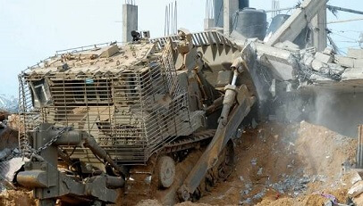 Photo of Cisgiordania. Bulldozer israeliani demoliscono 15 case in villaggi palestinesi