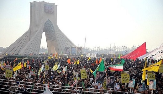 Photo of Milioni di iraniani in piazza a celebrare la Rivoluzione Islamica
