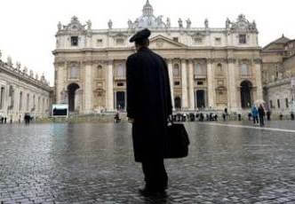 Photo of Vaticano: Francesco rivoluziona lo Ior