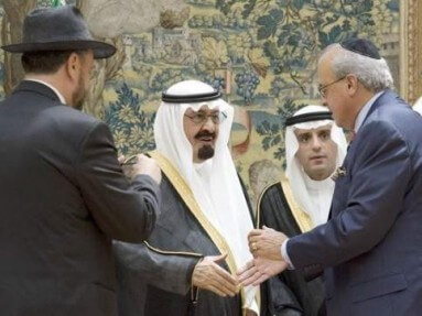 Photo of Arabia Saudita… “Terrorista o Dittatore è chiunque si frapponga fra l’Occidente e il petrolio”