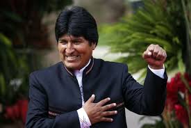Photo of Morales presenta in Italia la sua “Revolucion democratica y cultural”