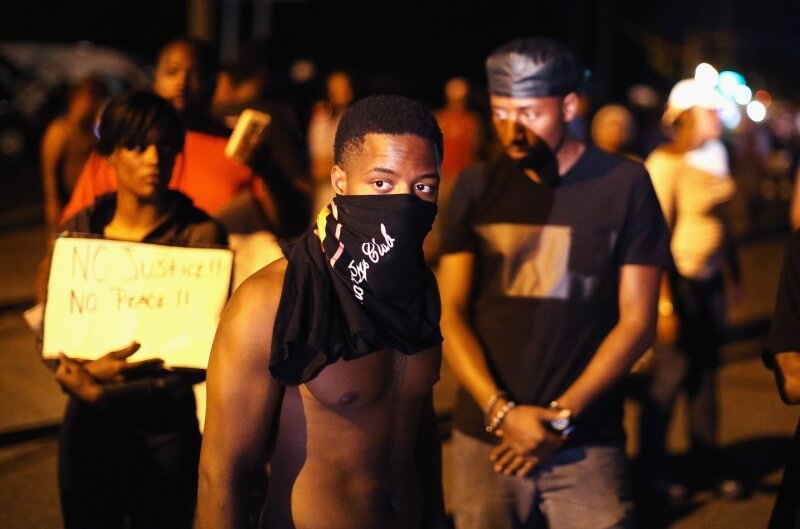 Photo of In Usa si riaccendono le proteste contro la violenza di una polizia malata