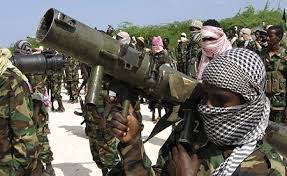 Photo of Somalia, terroristi di al-Shabaab attaccano base Unione Africana