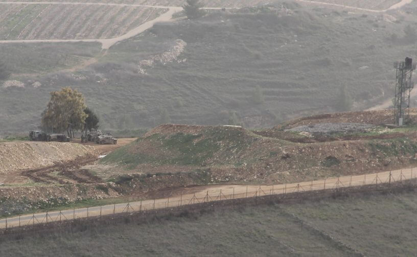 Photo of Hezbollah monitora i movimenti dei soldati israeliani sul confine libanese