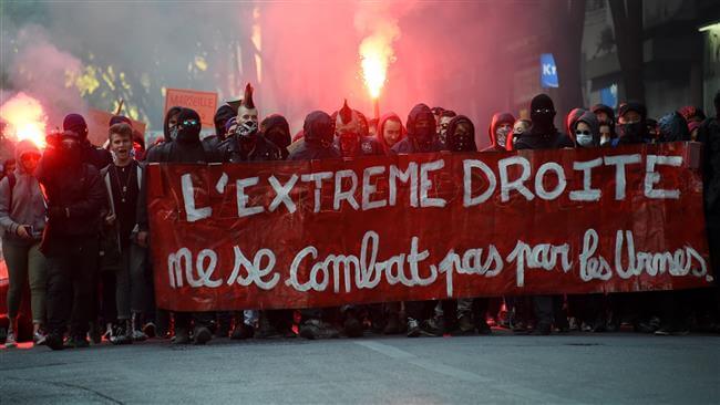 Photo of Francia: scontri a Marsiglia alla manifestazione della Le Pen