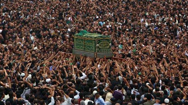 Photo of Baghdad: milioni di musulmani celebrano martirio Imam al-Kazim