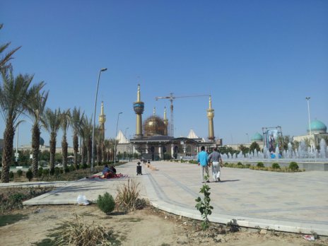 Photo of Attacchi a Teheran, colpiti Parlamento e Mausoleo Imam Khomeini
