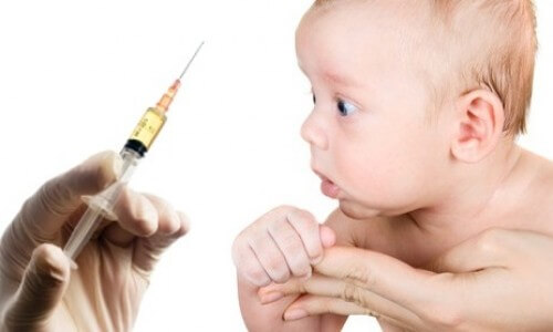 Photo of Obbligo dei vaccini tra cortei no-vax e caccia alle streghe
