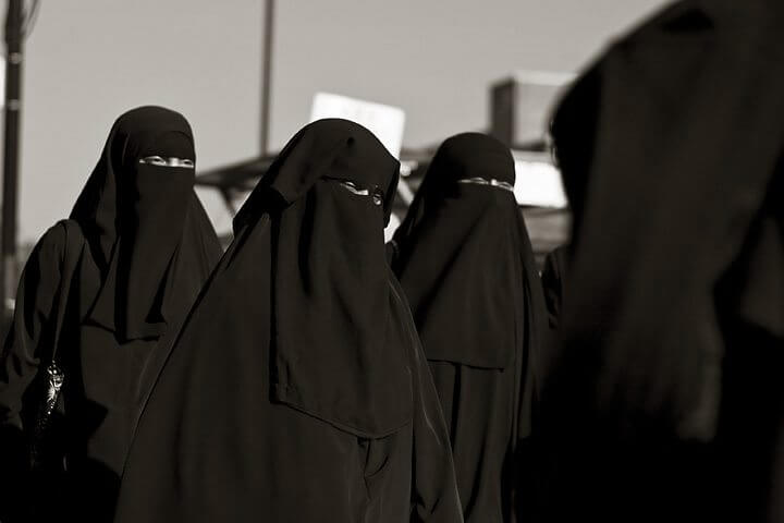 Photo of Nel 2017 donne saudite trattate ancora come schiave