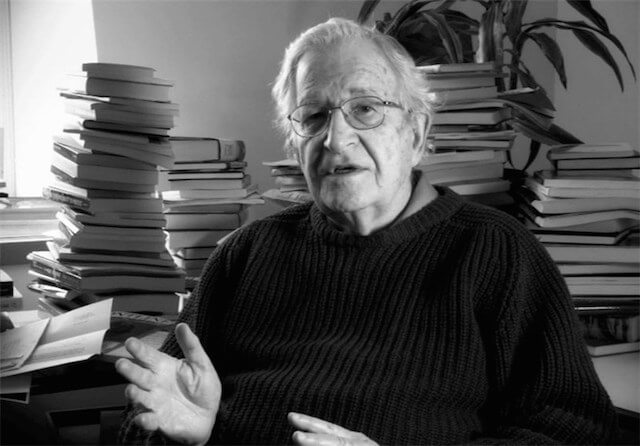 Photo of Chomsky: “Liberali non possono accettare che gli Stati Uniti siano uno stato terrorista”