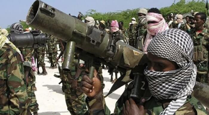 Photo of Somalia: combattenti al-Shabab attaccano base militare