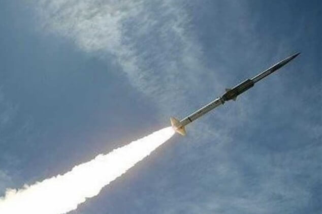 Photo of Yemen presenta nuovo sistema missilistico antiaereo