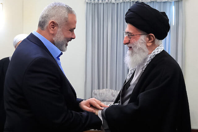 Photo of Hamas figure writes to Ayatollah Khamenei to hail Iran’s stance on Quds