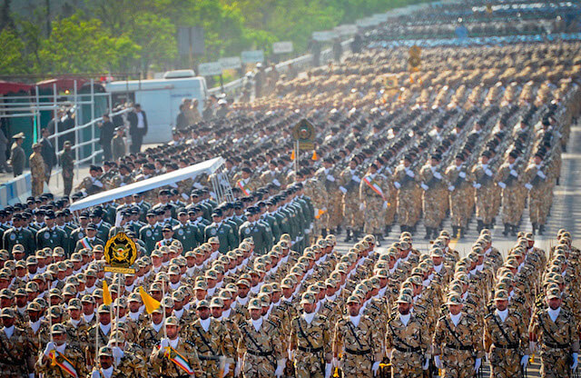 Photo of Khamenei: “L’esercito iraniano deve diventare più forte”