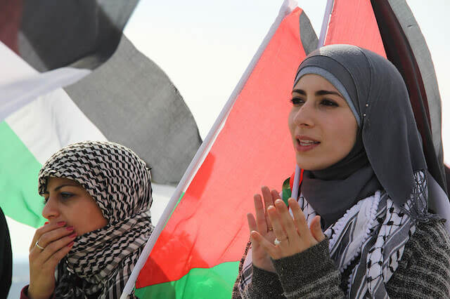 Photo of Donne palestinesi nell’inferno di Damon