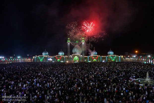 Photo of Iraniani celebrano anniversario nascita Imam Mahdi