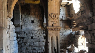 Photo of Siria, forze Usa e francesi saccheggiano reperti storici