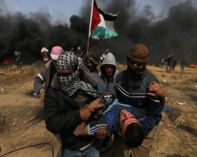 Photo of Donna palestinese uccisa e 25 feriti nelle proteste di Gaza