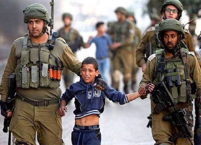 Photo of Bambini palestinesi detenuti tra abusi e violenze