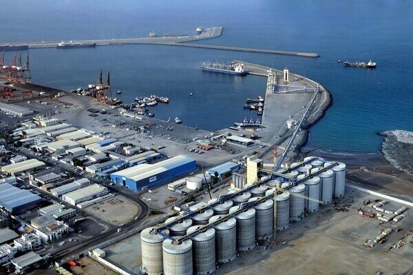 Photo of Iran condanna incidenti navali nel Golfo di ​​Oman