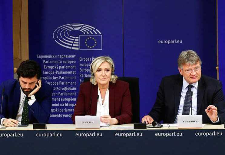 Photo of Le Pen inaugura nuovo gruppo di estrema destra al Parlamento europeo