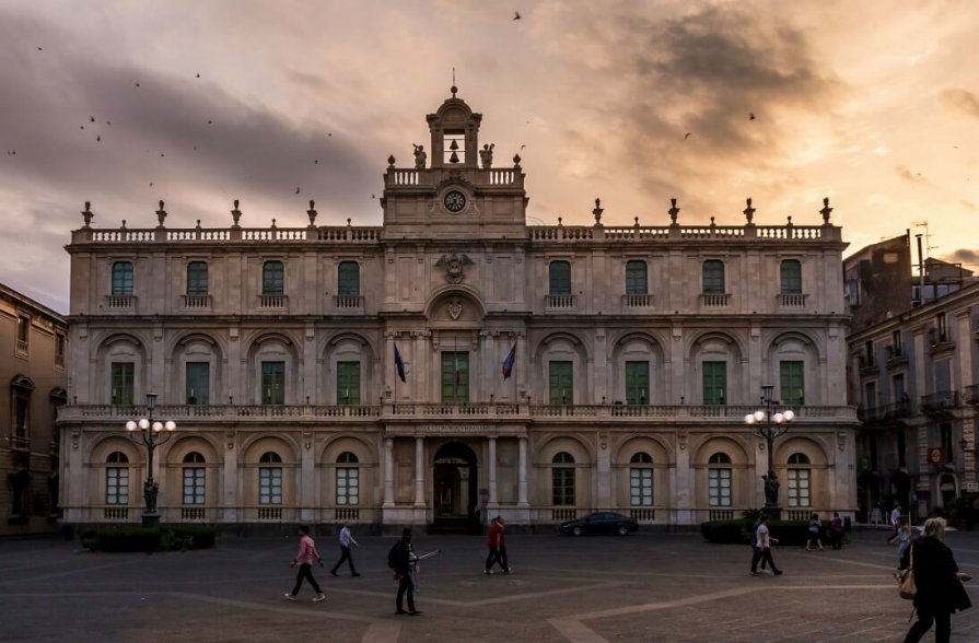 Photo of Università di Catania, scandalo che scuote l’Italia