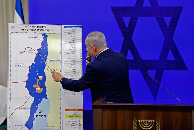 Photo of Iran condanna piano annessione di Netanyahu