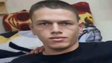 Photo of Palestinian detainee dies in Israeli prison