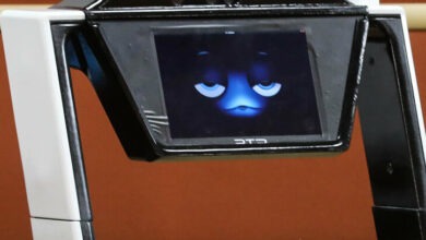 Iran-robot-keivan