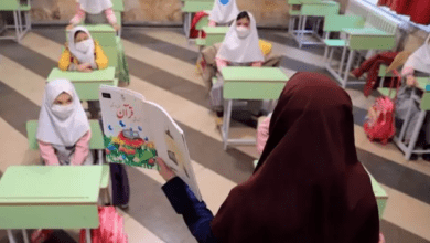 Photo of Iran, approvati aumenti salariali per insegnanti