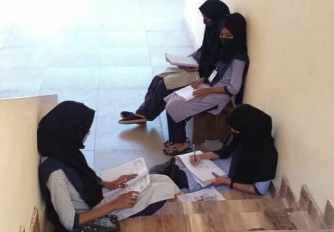 India-hijab