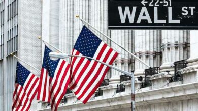 Photo of Wall Street on Verge of Collapse