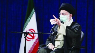 Photo of Khamenei: “Potenze occidentali sono mafie”